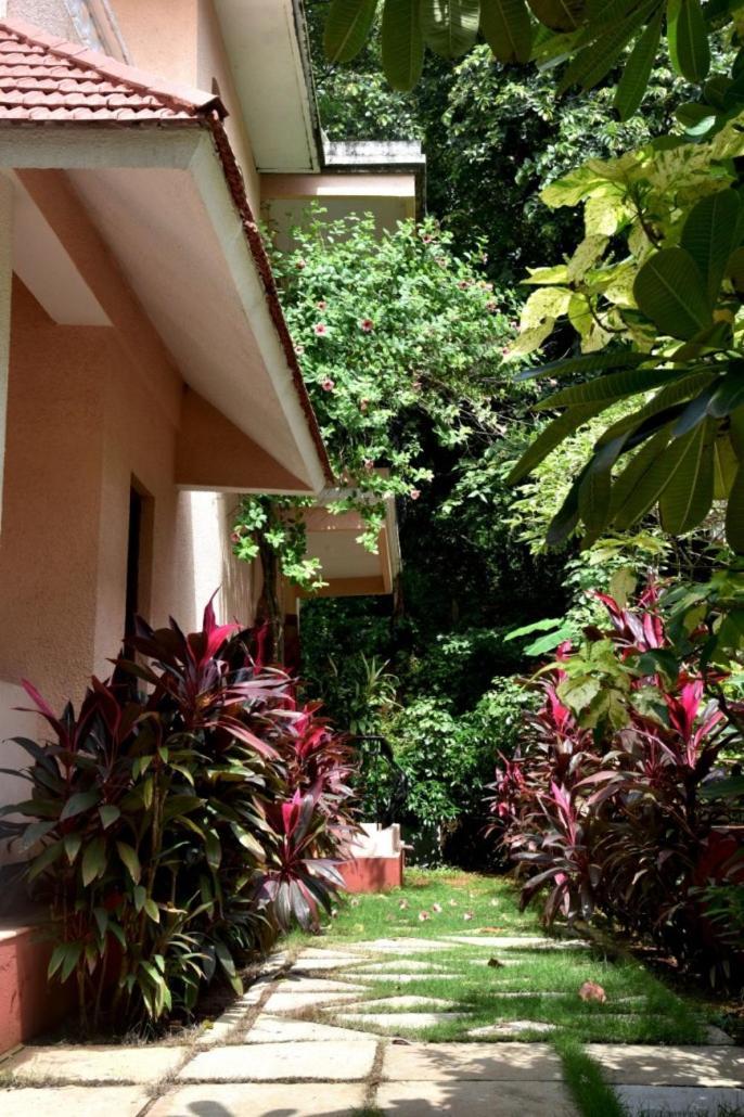 Grace Candolim Luxury Villa Exterior photo